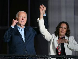  Kamala Harris and Joe Biden
