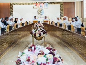 جمارك وغرف دبي يبحثان التعاون المشترك ودعم مستهدفات أجندة دبي الاقتصادية 
