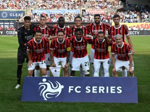 Players of AC Milan pose for a team photo prior to a Pre-Season Friendly match between Manchester City and AC Milan at Yankee Stadium on July 27, 2024 in New York City. Drew Hallowell/Getty Images/AFP (Photo by Drew Hallowell / GETTY IMAGES NORTH AMERICA / Getty Images via AFP) Players of AC Milan pose for a team photo prior to a Pre-Season Friendly match between Manchester City and AC Milan at Yankee Stadium on July 27, 2024 in New York City. Drew Hallowell/Getty Images/AFP (Photo by Drew Hallowell / GETTY IMAGES NORTH AMERICA / Getty Images via AFP)