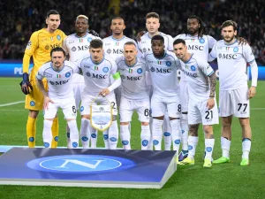 Napoli players pose for a team photo during the UEFA Champions League last 16 second leg football match between FC Barcelona and SSC Napoli at the Estadi Olimpic Lluis Companys in Barcelona on March 12, 2024. (Photo by Josep LAGO / AFP)