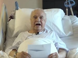 رجل الأعمال، طلال أبو غزالة