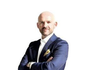 Salesforce Research: Improving marketing ROI and attribution is UAE marketers’ No. 1 Priority, while outdated tools and technologies is their No. 1 Challenge