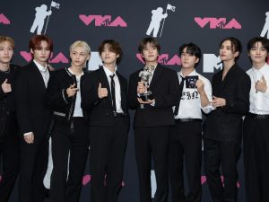 Stray Kids