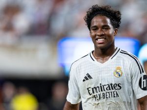 كارلو أنشيلوتي يوجه رسالة لجماهير ريال مدريد حول إندريك