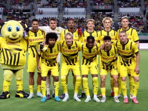 Borussia Dortmund players pose before the friendly football match between Germany's Borussia Dortmund and Japan's Cerezo Osaka at Nagai Stadium in Osaka on July 24, 2024. (Photo by PAUL MILLER / AFP) Borussia Dortmund players pose before the friendly football match between Germany's Borussia Dortmund and Japan's Cerezo Osaka at Nagai Stadium in Osaka on July 24, 2024. (Photo by PAUL MILLER / AFP)