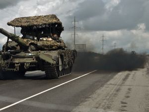 دبابة روسية من طراز T-72