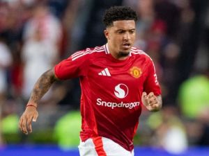 Jadon Sancho #25 of Manchester United plays against Liverpool during their pre-season friendly match at Williams-Brice Stadium on August 03, 2024 in Columbia, South Carolina. Jacob Kupferman/Getty Images/AFP (Photo by Jacob Kupferman / GETTY IMAGES NORTH AMERICA / Getty Images via AFP)