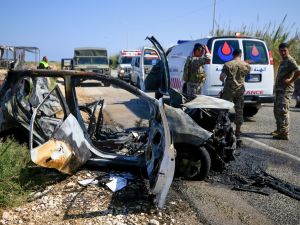 car that was hit by an Israeli strike