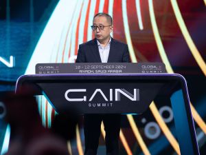 Huawei Cloud demonstrating AI for Industries Strategy to Solve Real-world problems during Global AI Summit in Riyadh