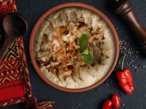 بمناسبة العيد الوطني السعودي طبق الجريش
