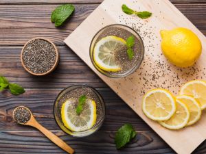 طبيب البوابة: 5 طرق لذيذة لشرب ماء بذور الشيا