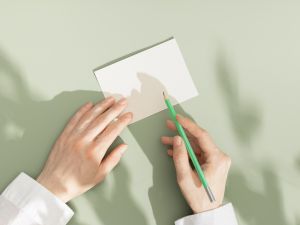 ما تفسير رؤية الورق في المنام؟