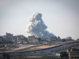 إصرار رئيس الوزراء الإسرائيلي بنيامين نتنياهو على البقاء في محور فيلادلفيا