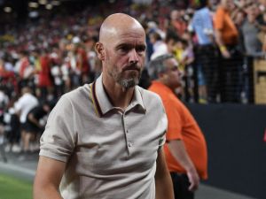 Head coach Erik ten Hag of Manchester United looks on during the pre-season friendly match against Borussia Dortmund at Allegiant Stadium on July 30, 2023 in Las Vegas, Nevada. Candice Ward/Getty Images/AFP (Photo by Candice Ward / GETTY IMAGES NORTH AMERICA / Getty Images via AFP)