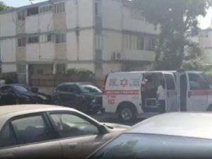 اصابة 6 اسرائيليين في عملية الخضيرة شمال تل أبيب