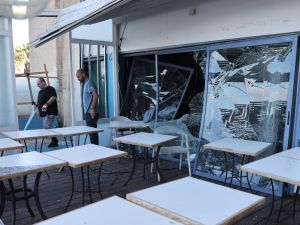سقوط نحو 200 صاروخ باليستي أطلقتها إيران على "إسرائيل"