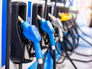 Florida gas stations face fuel shortages as Hurricane Milton approaches