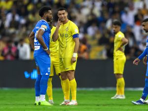 ديربي الرياض: النصر يواجه الهلال في قمة دوري روشن السعودي 2024-25