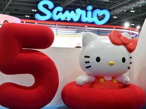 هيلو كيتي - Hello Kitty