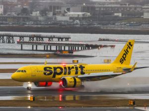 Spirit Airlines files for bankruptcy as losses mount