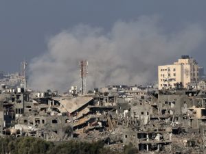  جيش الاحتلال أسقط أكثر من 85 ألف طن من القنابل منذ بداية الهجوم في السابع من تشرين الأول (أكتوبر) 2023