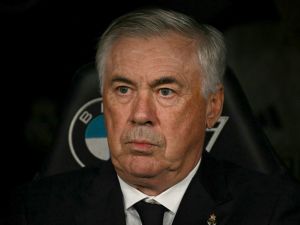 أسطورة النادي مرشح لخلافة أنشيلوتي في ريال مدريد