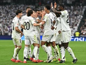 من هو يوسف إنريكيز الموهبة الجديدة في ريال مدريد؟
