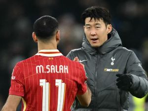 توتنهام يفوز بجدارة على ليفربول في ذهاب نصف نهائي كأس الرابطة
