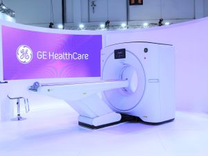 GE HealthCare unveils innovative AI-enabled imaging and digital health solutions at 50th edition of Arab Health