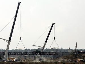 Cranes In Gaza 