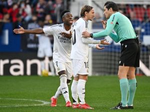 3 Game-Changing Refereeing Decisions That Fueled Real Madrid’s Frustration with Barcelona
