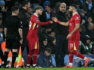 مان سيتي يسقط على أرضه أمام المتصدر ليفربول