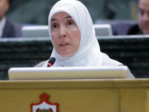 نقاش حاد تحت القبة البرلمان الأردني بعد تصريحات راكين أبو هنية عن "سجن الجندويل"