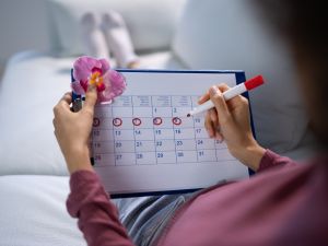 هل يؤثر صيام رمضان على الدورة الشهرية؟