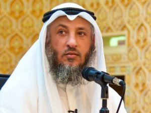 انتقادات لاذعة تطال الداعية "الخميس" بعد تصريحاته ضد "حماس"