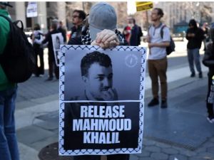 "قاضي أميركي يوقف ترحيل الناشط الفلسطيني محمود خليل ويحدد جلسة للنظر في قضيته"