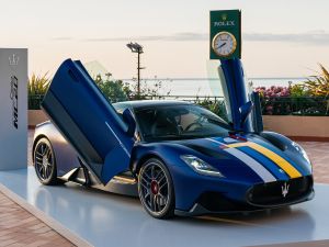 Maserati back at Rolex Monte-Carlo Masters with exclusive MC20 Cielo “Less is More…?” 