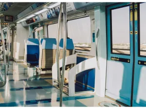  أسعار تذاكر ركوب مترو دبي, المصدر shutterstock