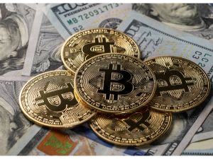 أسعار العملات المشفرة مقابل الدولار, المصدر shutterstock