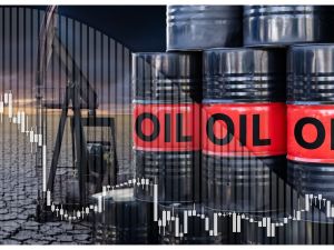 النفط يهبط مع تأثر توقعات الحرب التجارية