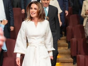 ما هو مرض الملكة رانيا الذي تسبب غيابها عن احتفال الاستقلال الـ79؟