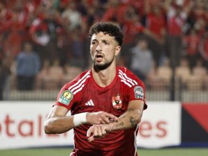 الأهلي بطل الدوري الـ45: سداسية في فاركو و"سوبر هاتريك" خرافي لوسام أبو علي