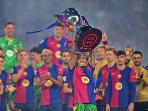 برشلونة يُتوج بموسم استثنائي..أرقام تؤكد الاستحقاق الكامل للقب