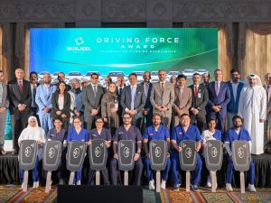 10 UAE Nurses Surprised with Brand-New SUVs Ahead of International Nurses Day