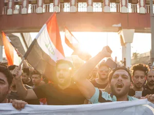 صرخة المتقاعدين تهز بغداد.. 5 مطالب تنشد الإنصاف بعد طول صبر