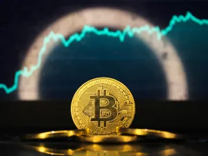 أسعار العملات المشفرة مقابل الدولار اليوم الخميس 22 مايو 2025