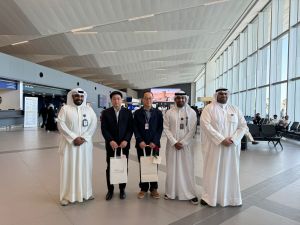 stc surprises Hajj pilgrims at Kuwait International Airport