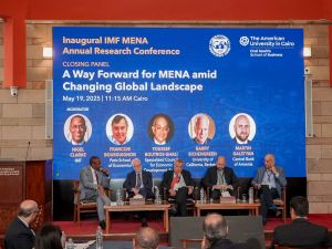 صندوق النقد الدولي والجامعة الأمريكية بالقاهرة يختتمان أول مؤتمر للبحوث الاقتصادية في منطقة الشرق الأوسط وشمال أفريقيا: توجيه السياسات الاقتصادية الكلية والهيكلية في ظل مشهد اقتصادي عالمي متغير