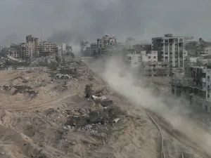 تحذير عاجل من الجيش الإسرائيلي لسكان غزة وجباليا بالإخلاء الفوري