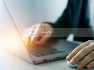 غوغل تستأنف حكمًا قضائيًا في أكبر قضية احتكار رقمية منذ مايكروسوفت